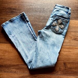 Women’s Flare Light Wash Jeans